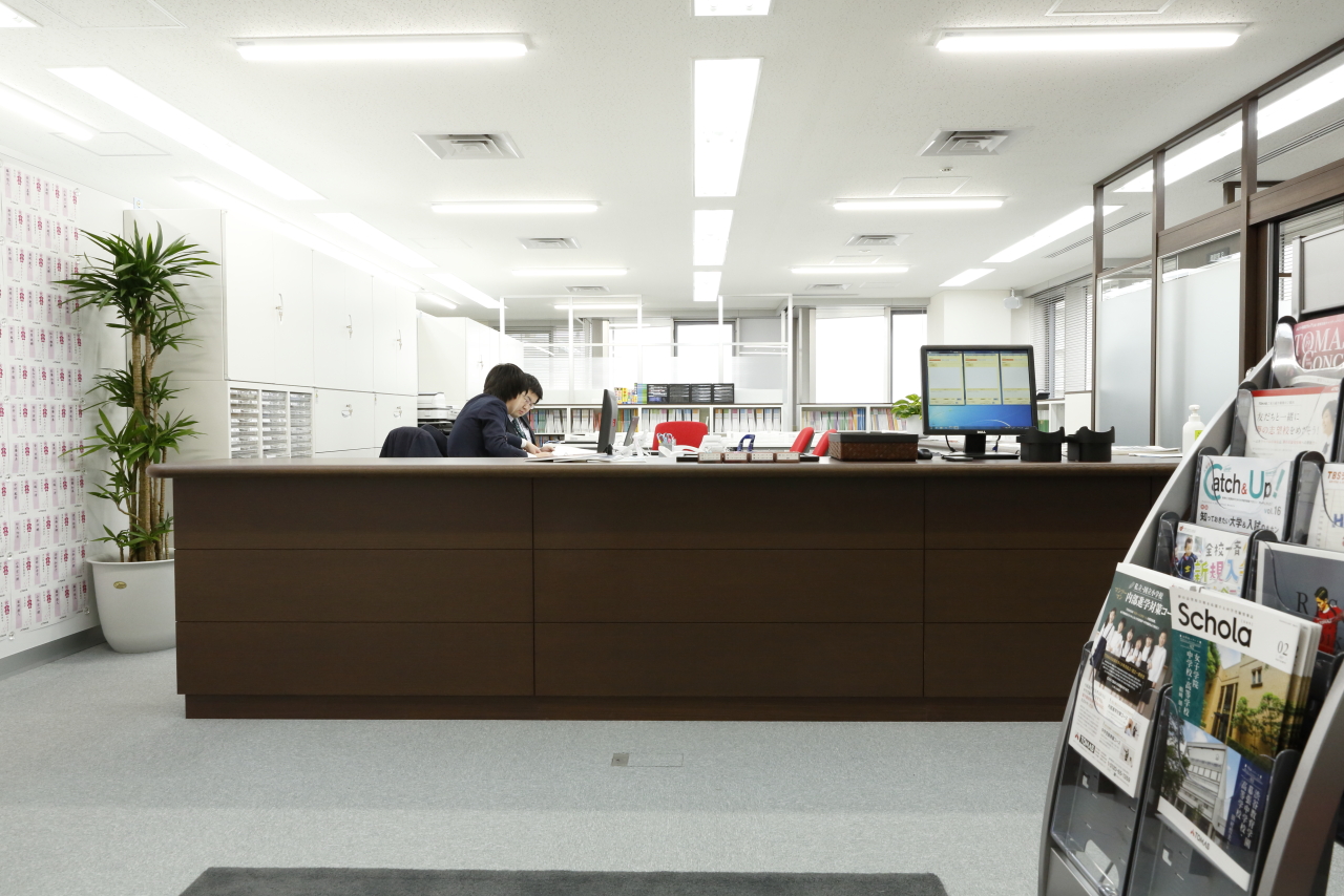進学個別指導塾tomas トーマス 市川校のアクセス 地図情報 小学生 中学生 高校生の塾選びをサポート 塾シル